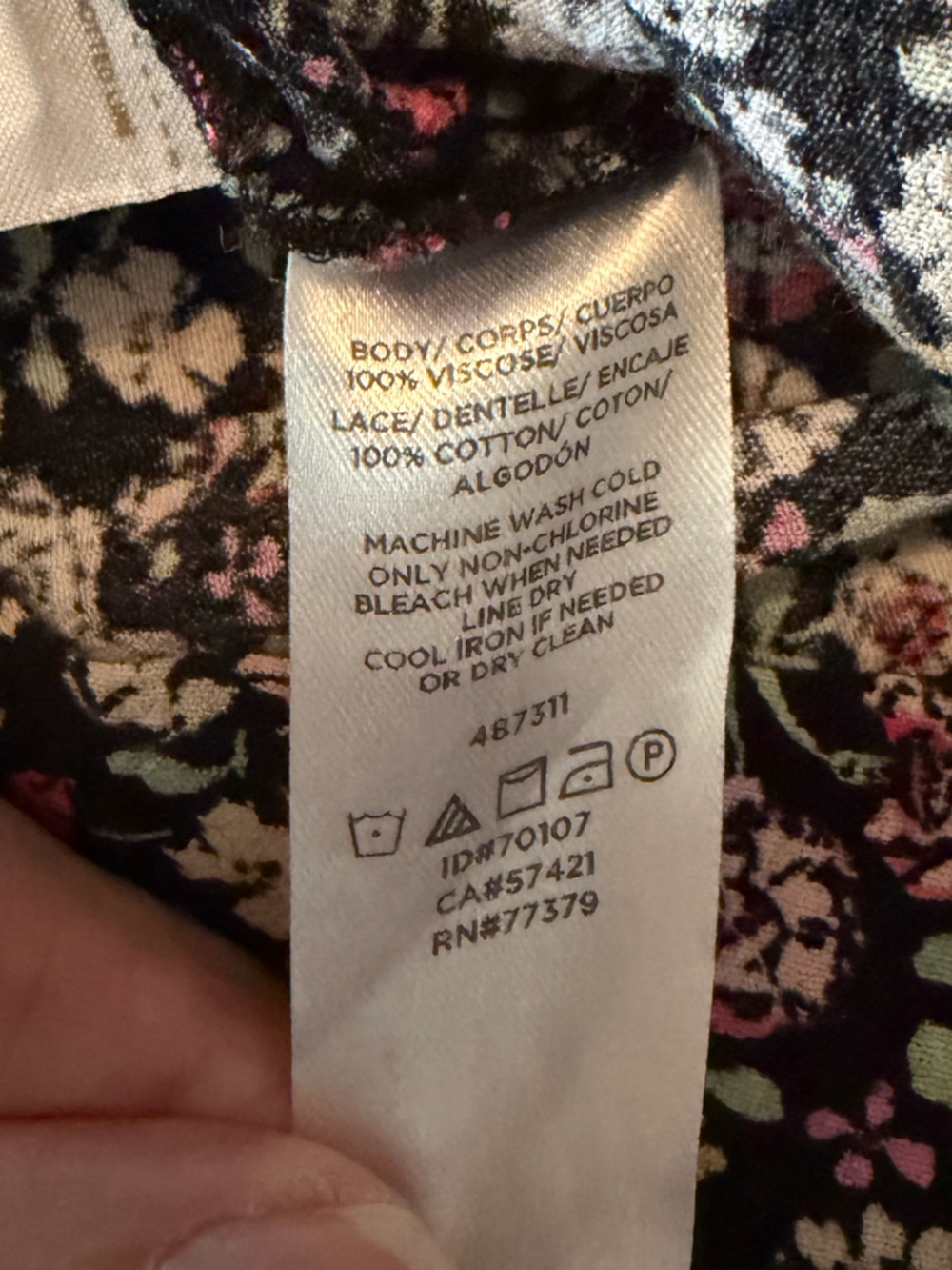 Y2K Ann Taylor Loft Floral Long-Sleeve Romper in Black Pink Cream Flowers, S - Picture 11 of 11